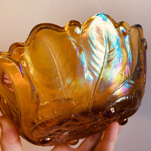 Vintage Carnival Glass Indiana Wild Rose Amber Bowl - Picture 5 of 7